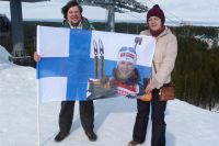 На этапе Кубка мира по биатлону в Ханты-Мансийске Кякинены (слева – Константин, справа – его жена Лена) болели за финскую лыжницу Кайсу Мякяряйнен.   