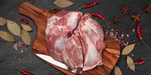 Сколько варить баранину: свежее мясо
