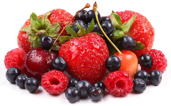 кислые фрукты и ягоды