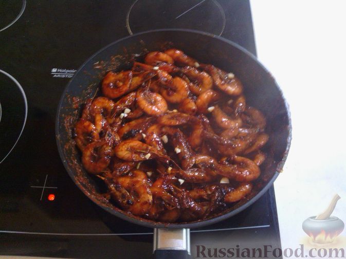 Жареные креветки в соевом соусе рецепт с фото 7-го шага 