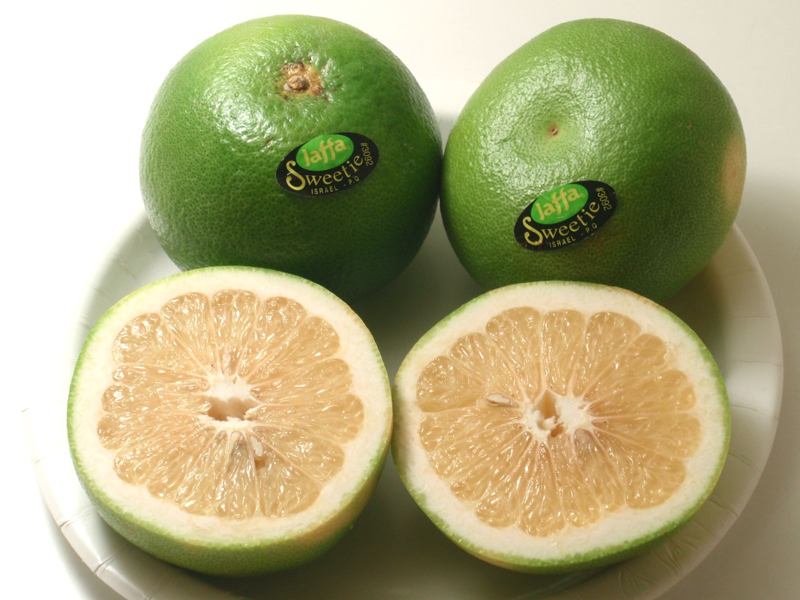 Описание вкуса фруктов. Зеленый цитрусовый фрукт Свити. Зеленый грейпфрут Свити. Свити гибрид. Помело грейпфрут Свити.