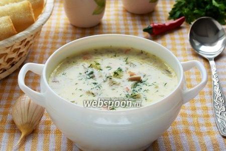Фото рецепта Суп из вёшенок с плавленым сырком