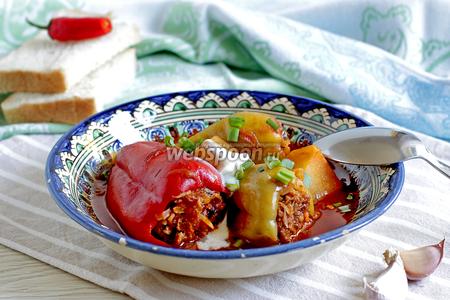 Фото рецепта Фаршированный перец с мясом и капустой