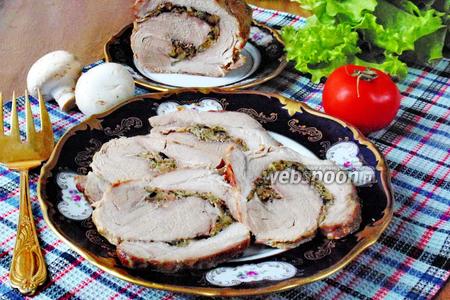Фото рецепта Рулет из свинины с грибами и сыром