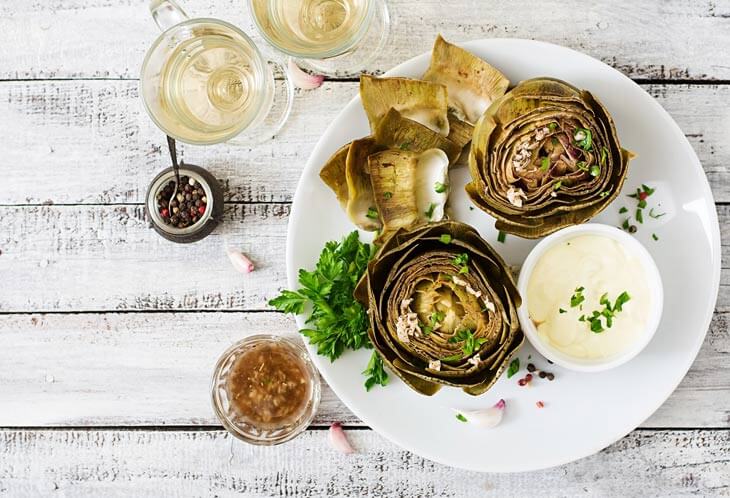 Artichokes are hardly considered popular food, and many find it hard to describe their tastes. Read on to know what does artichoke taste like