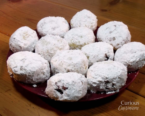 With our Polish Paczki Recipe, it is easy to make soft and airy Polish Donuts at home. And since deep frying can get complicated, our Paczki Recipe is baked, making the Paczki even easier to make and enjoy! 