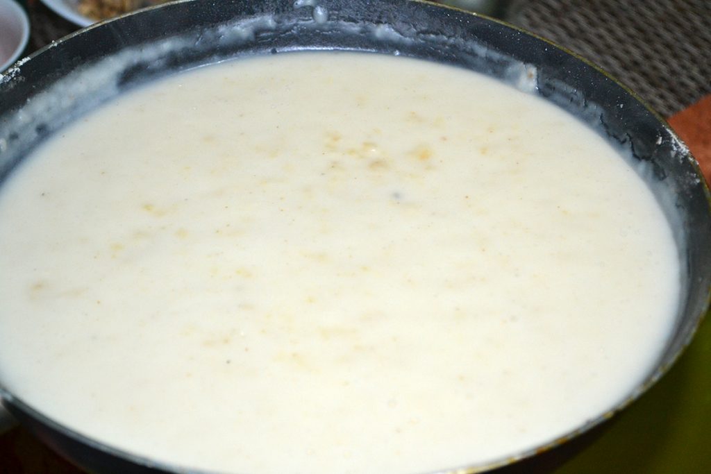 Фото рецепта - Куриный суп-пюре с грибами - шаг 6