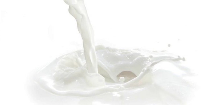 состав цельного коровьего молока
